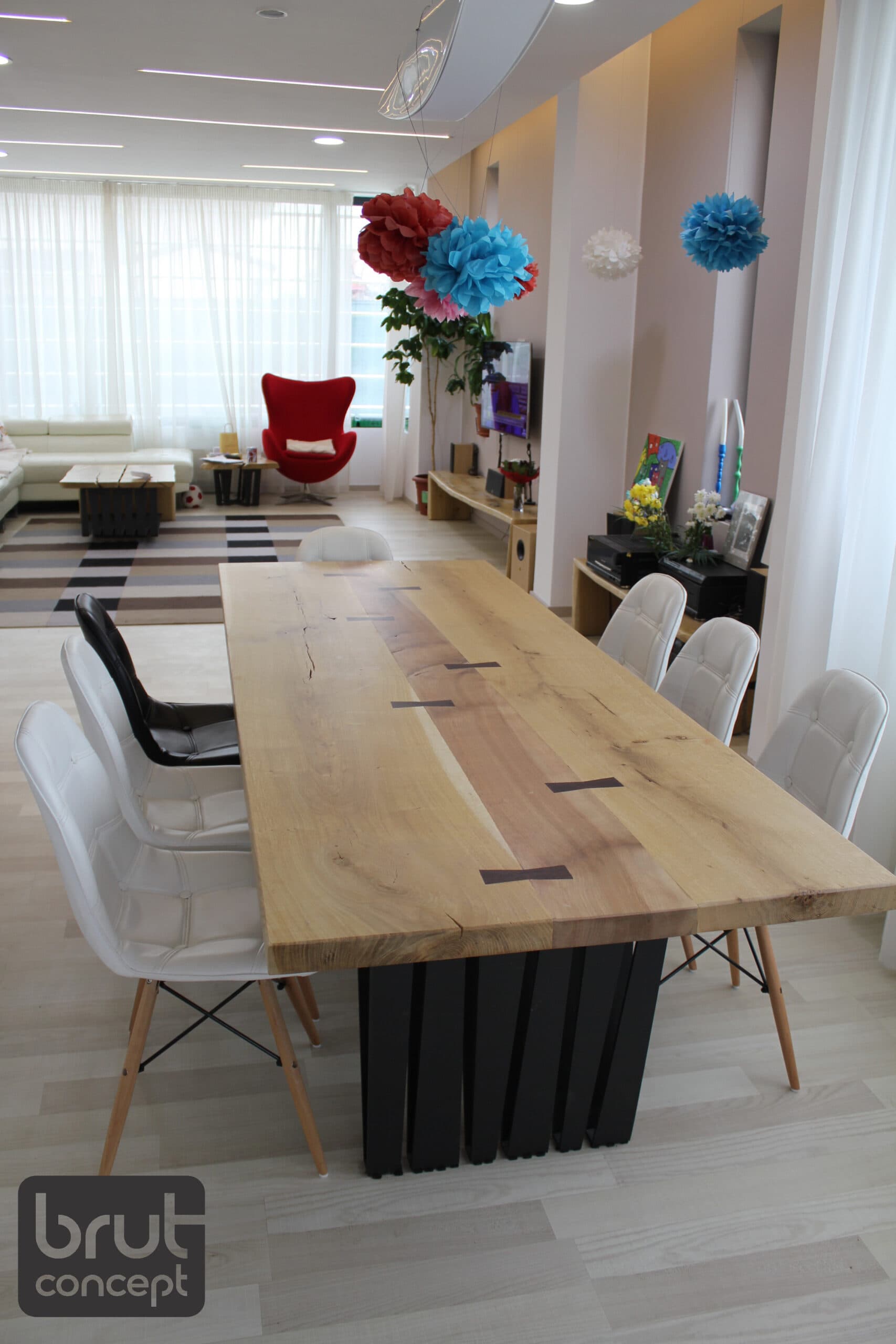 Dream Meaning of A Dinning Table