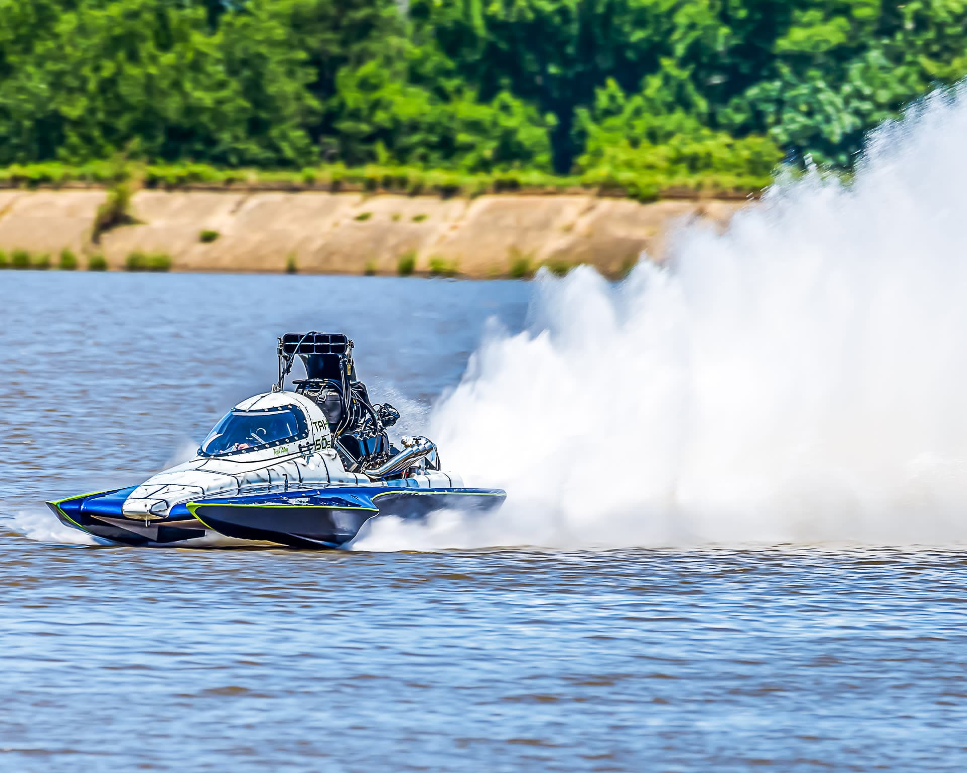 Dream Meaning of A Speed Boat