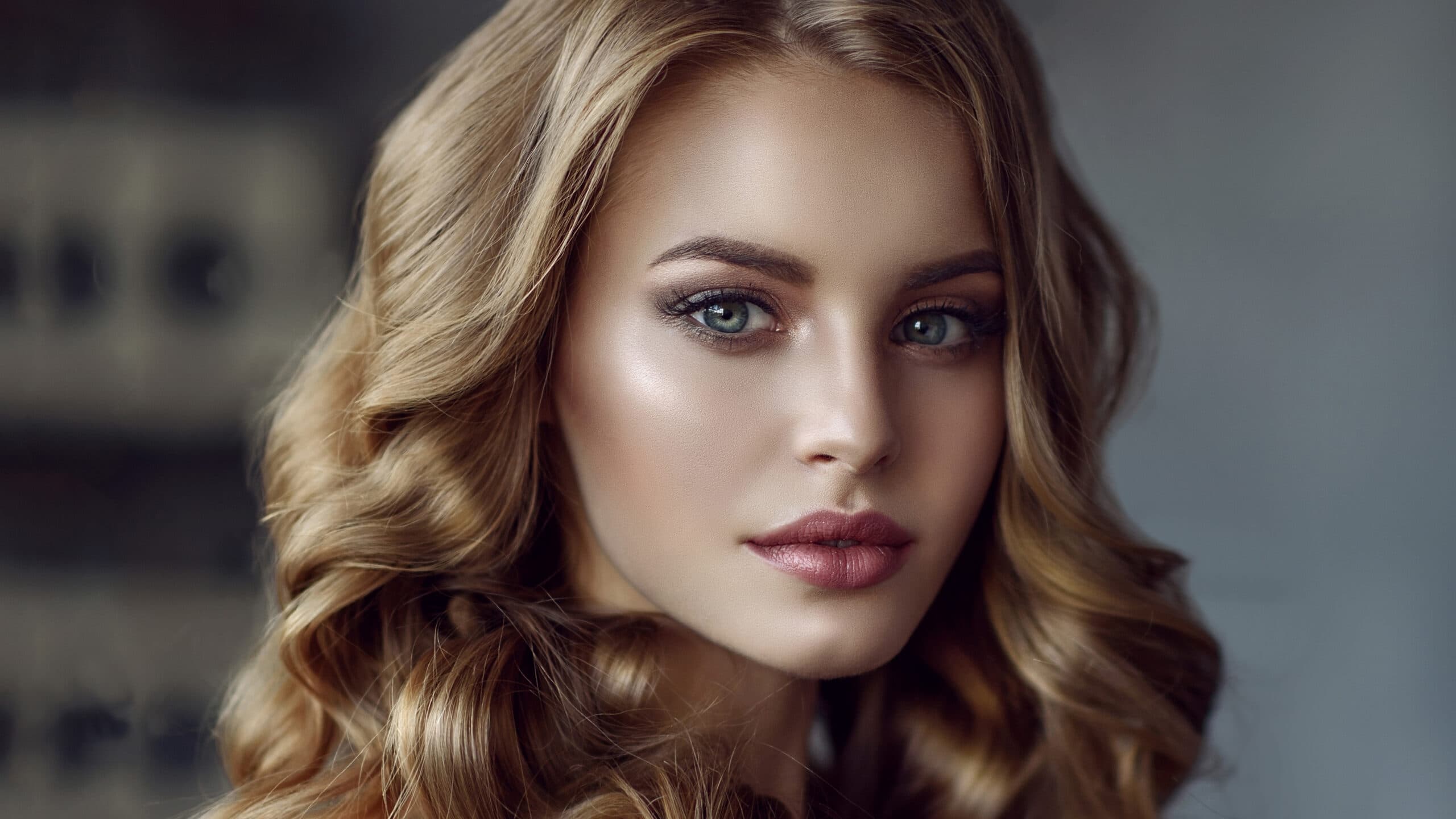 Dream Meaning of Blonde Woman