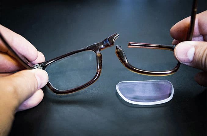 Dream Meaning of Broken Eye Glasses