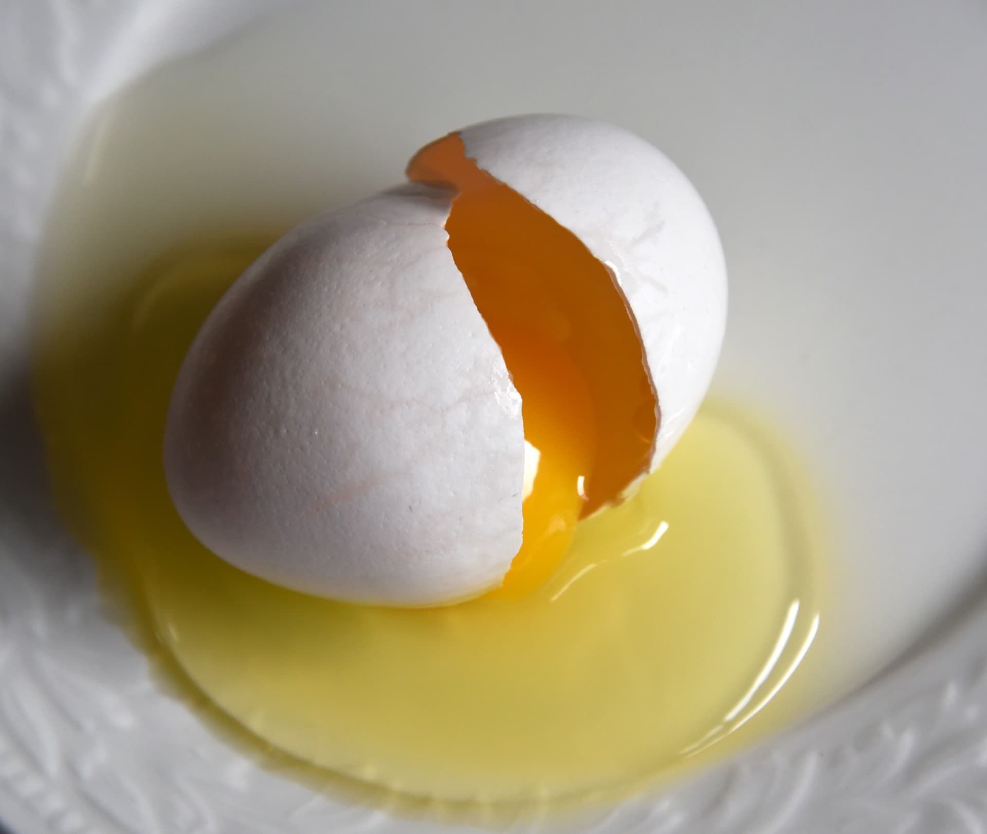 Dream Meaning of Broken Egg