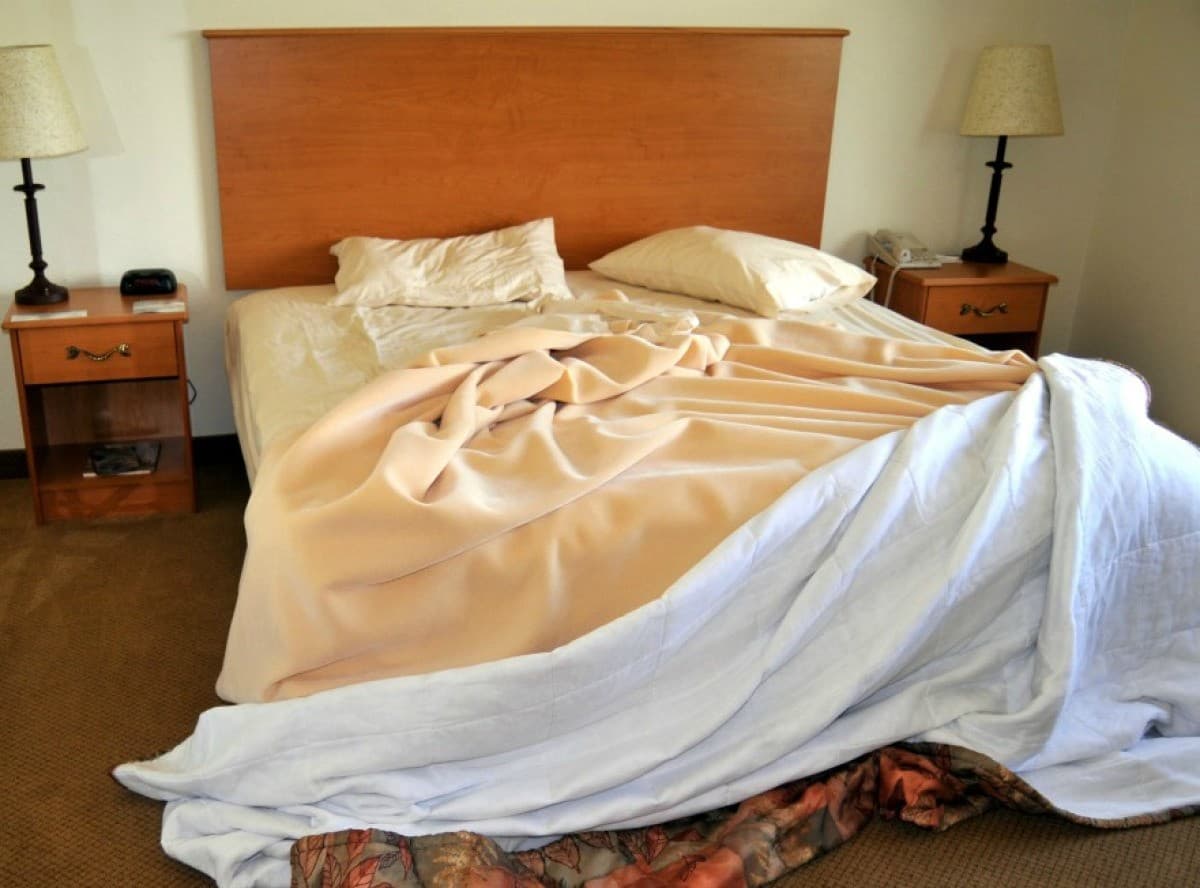 Dream Meaning of Blanket Being Pulled Off