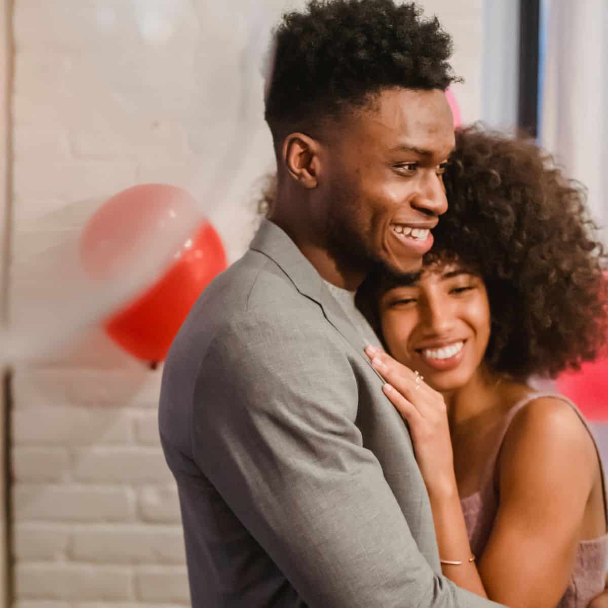 Venus Conjunct Saturn in Synastry: Soulmate Bond or Karmic Challenge