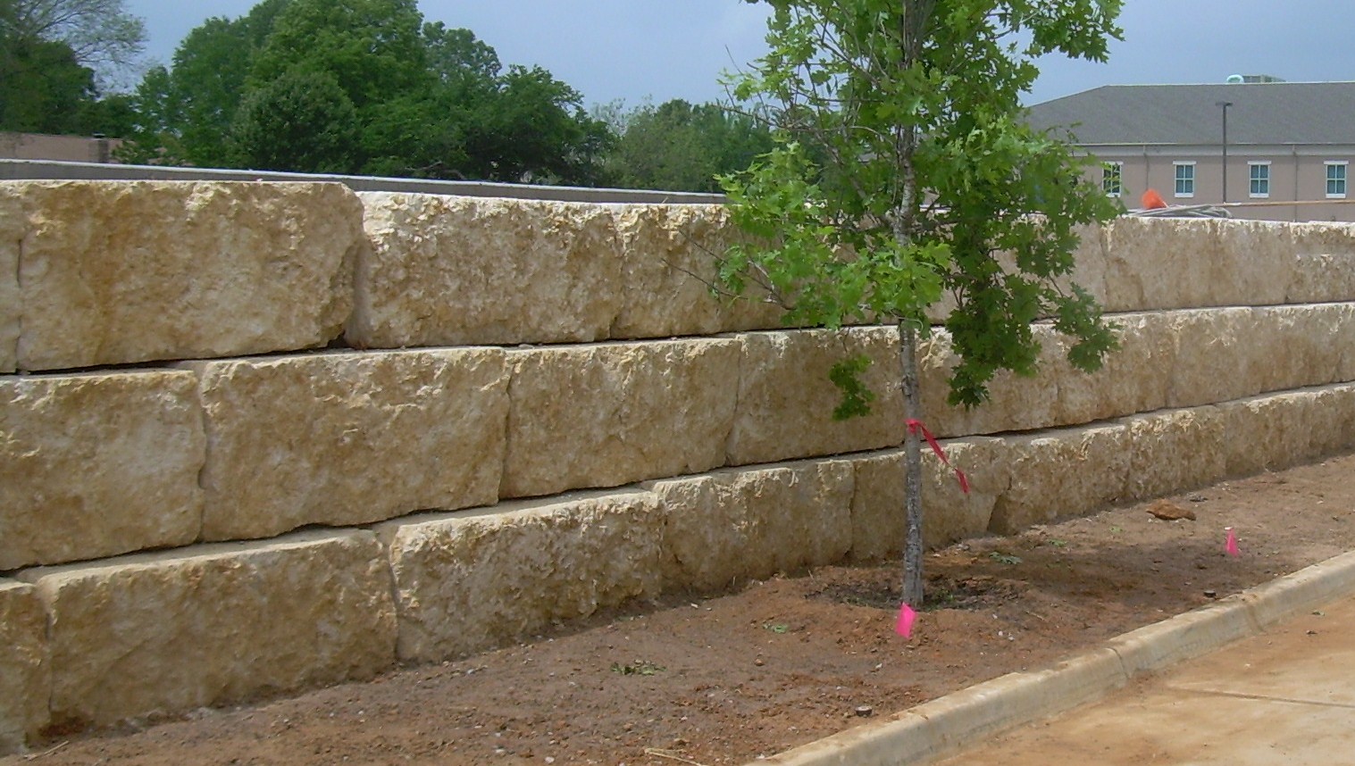 Dry Stack Retaining Walls: A DIY Guide for Stability & Style