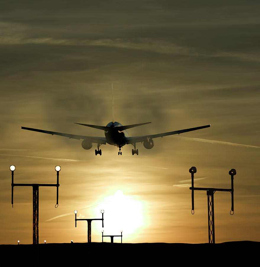 Dream Meaning of Aeroplane Landing