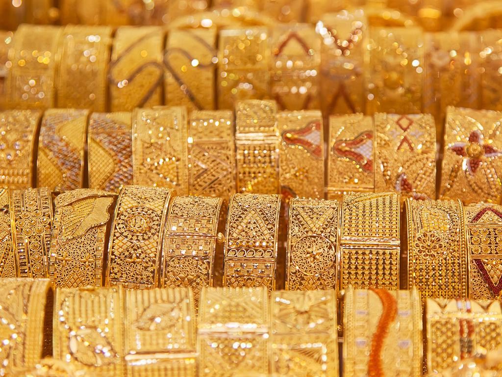 Dream Meaning of Buying Gold Jewelry