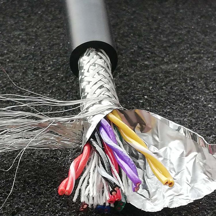 Dream Meaning of Aluminum Foil