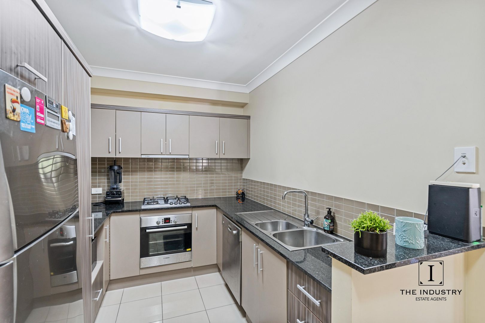 What Does Angel Number 12:21 Mean?