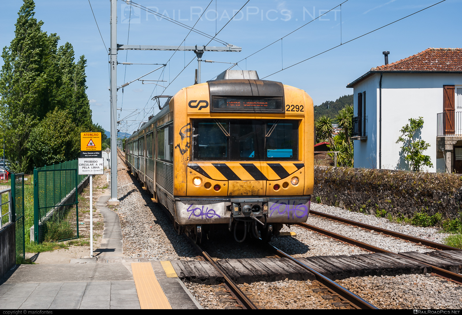 What Does Angel Number 2292 Mean?